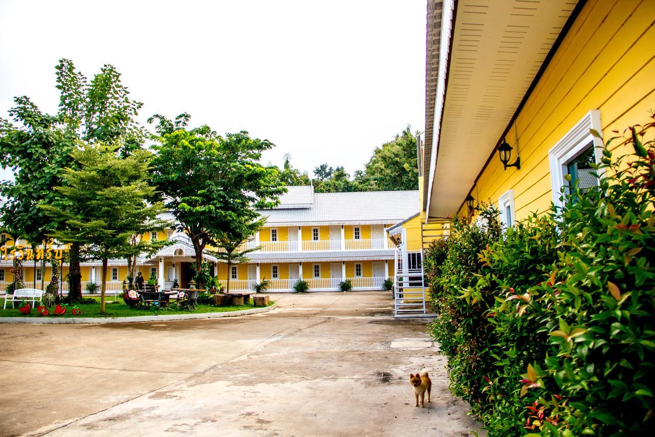 Raiwin Buri Resort Пхрэ Экстерьер фото